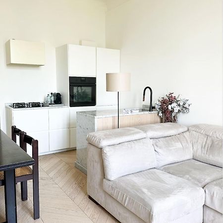 Beautiful Design Flat With Park View, Next To Metro Daire Milano Dış mekan fotoğraf